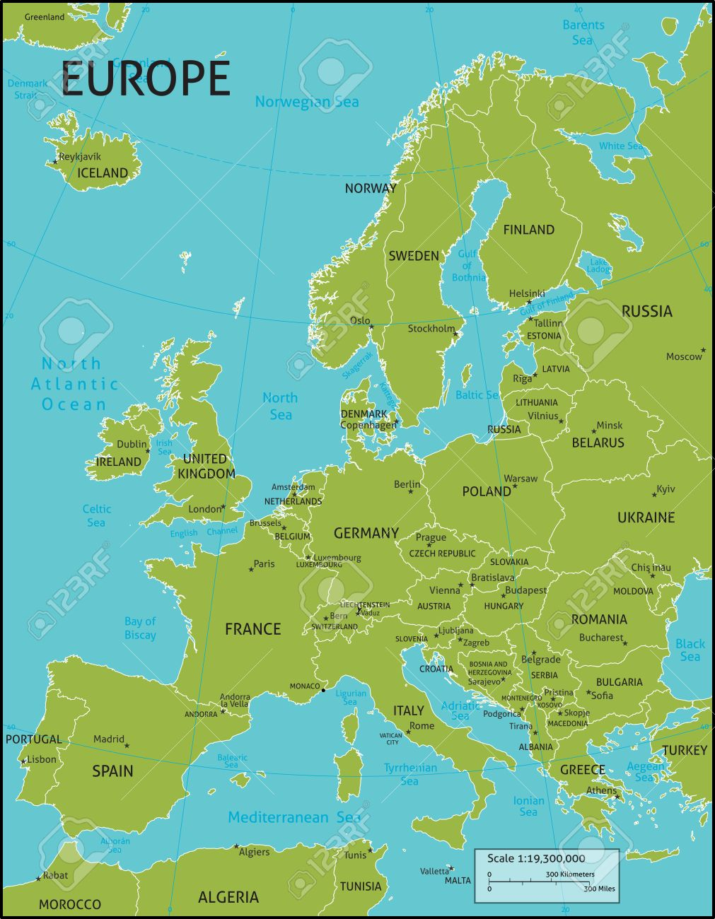 Une Carte De L&amp;#039;europe Avec Tous Les Noms De Pays, Et Les Capitales De Pays.  Organisé Dans La Version De Vecteur Dans Facile D&amp;#039;utiliser Des Couches. avec Carte Europe Pays Capitales 