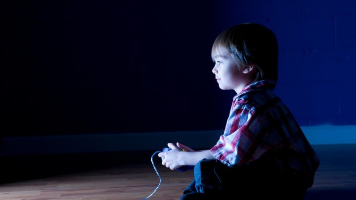 Une Télévision Dans Une Chambre D'enfant N'est Pas Une Bonne serapportantà Jeux Flash Enfant