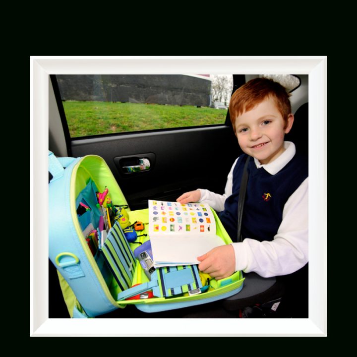 Valisette Jeu Voyage Voiture Traykit | Voyages Et Enfants serapportantà Jeux De Voitures Pour Enfants