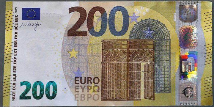 Voici Les Nouveaux Billets De 100 Et 200 € – Dh Les Sports+ concernant Billet De 50 Euros À Imprimer