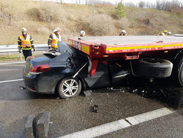 A La Une Strasbourg | Sarre-Union: Un Mort Et Un Blessé encequiconcerne Jeux De Accident De Voiture