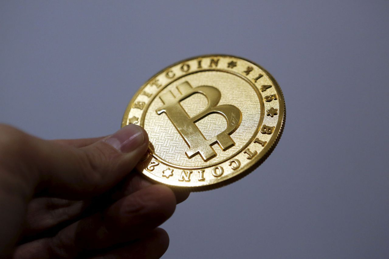 Bitcoin : Tout Comprendre À Cette Monnaie Virtuelle - Le pour Monnaie Fictive