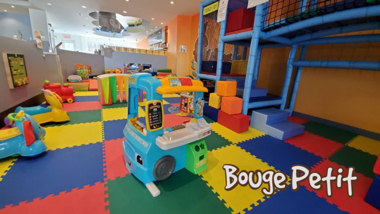 Bouge Petit – Café Et Centre D'activités Pour Parents Avec intérieur Jeux De Bébé Virtuel