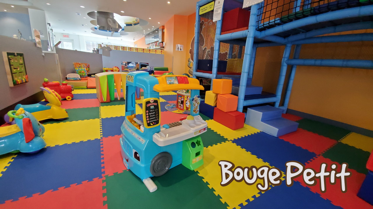 Bouge Petit - Café Et Centre D'activités Pour Parents Avec intérieur Jeux De Bébé Virtuel