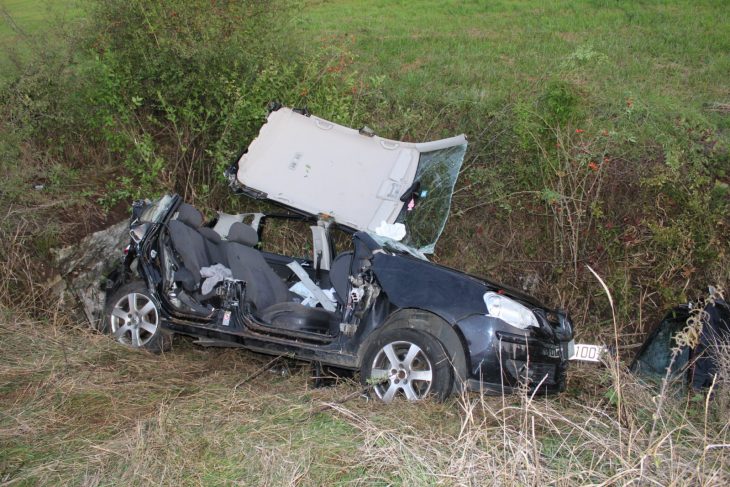 Edition Vesoul Haute-Saône | Sortie De Route Entre Beaujeu encequiconcerne Jeux De Voiture Accident