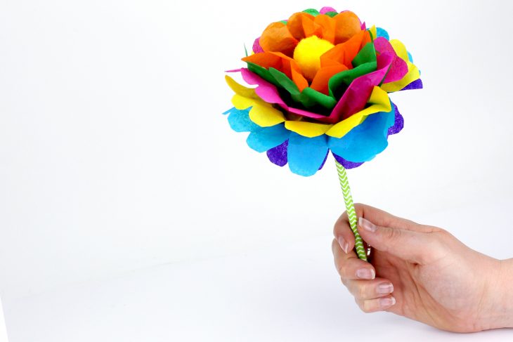 Faire Une Fleur En Papier : Méthode Facile – Activités dedans Activité Simple A Faire