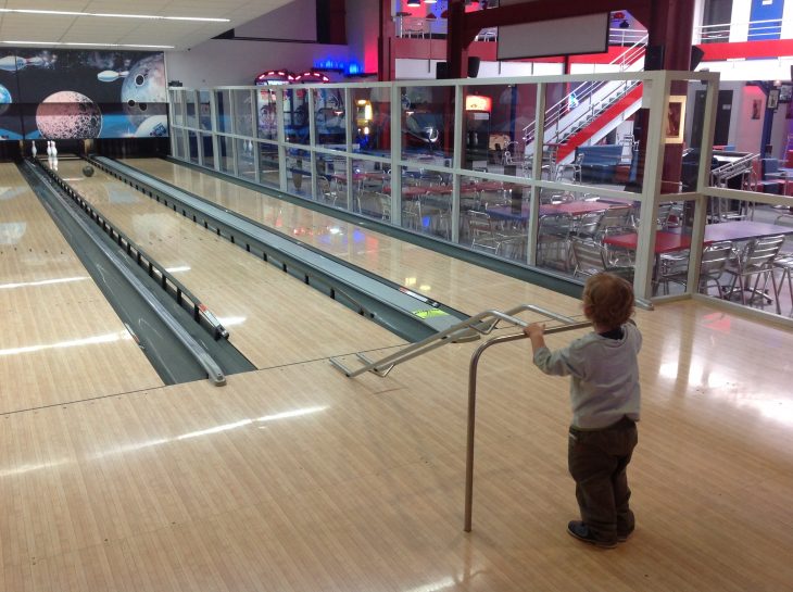 Genas Bowling Lyon – Espace De Loisirs Et De Divertissements intérieur Bowling Pour Enfant