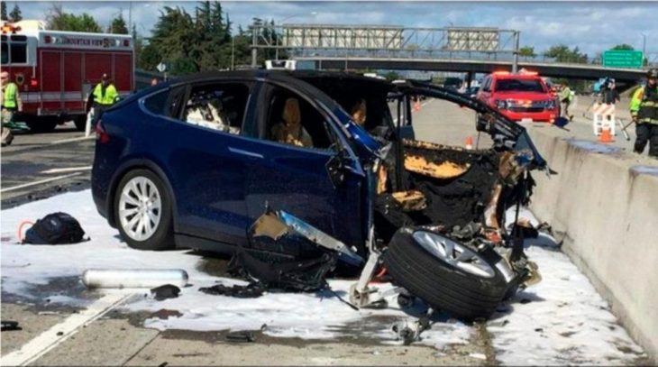 Le Ntsb Pense Qu'apple Devrait Assumer Une Partie Du Blâme concernant Jeux De Voiture Accident