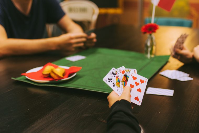 Les 10 Jeux De Cartes Préférés Des Français dedans Jeux De Cartes Gratuits En Ligne Sans Inscription