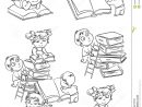 Livres De Lecture D'enfants Dans La Bibliothèque. Livre De concernant Cahier De Coloriage Enfant