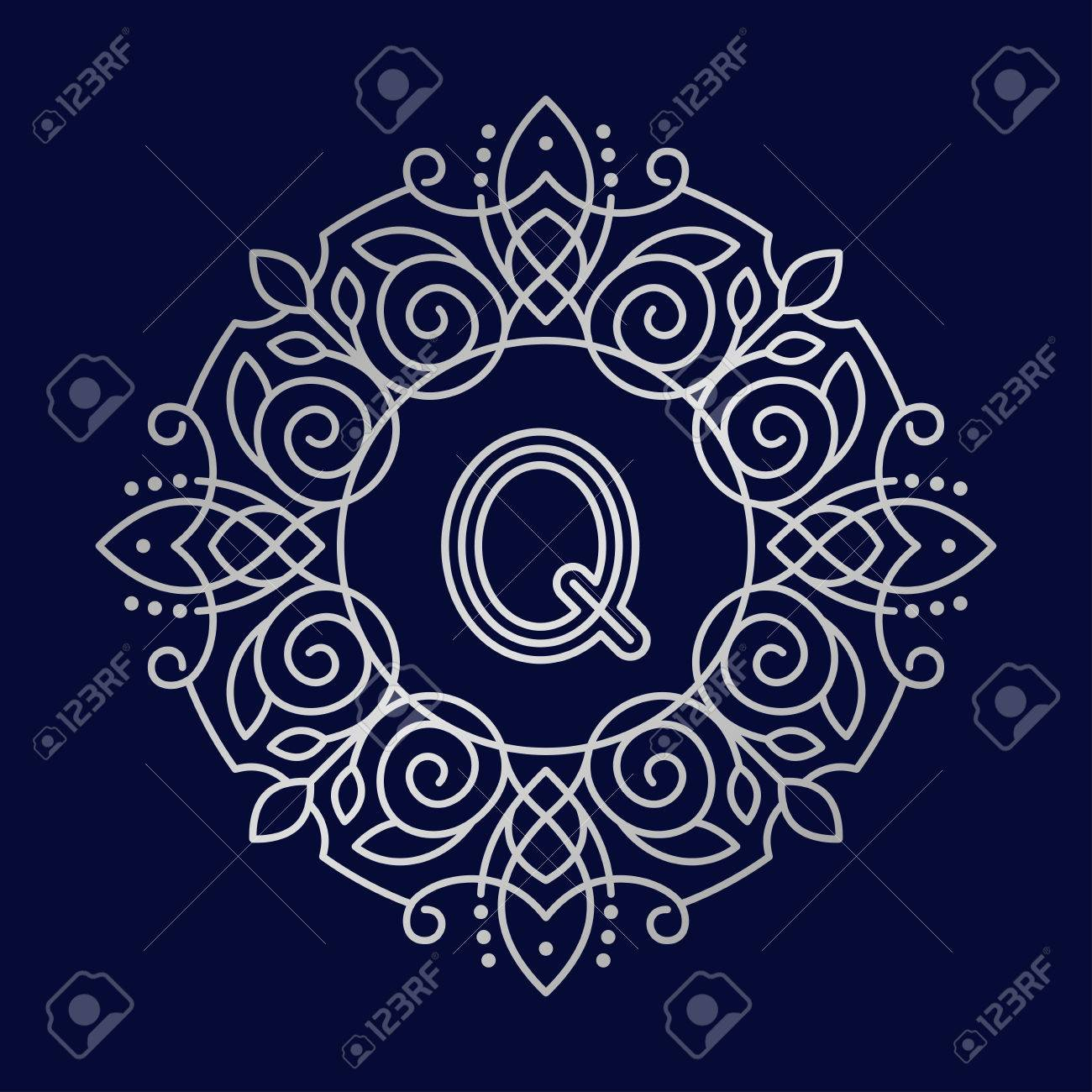 Monogramme Q Bage Logo Vector Illustration Texte Lettre Nature Feuille  Insigne Emblème Ligne Ensemble Collection Signe Ornement Élément Vintage  Cadre destiné Feuille Ligne Lettre 