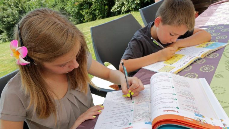 Pourquoi Les Cahiers De Vacances Ne Servent À Rien dedans Cahier De Vacances 1Ere S