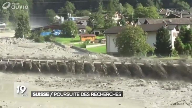 Suisse : Poursuite Des Recherches Sous Les Coulées De Boue – Jt 19H30 –  24/08/2017 concernant Cauchemar Poursuite