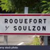 Town Sign At Roquefort Sur Soulzon In The Aveyron (12 concernant Departement 12 En France