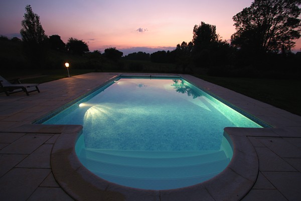 piscine nocturne paris