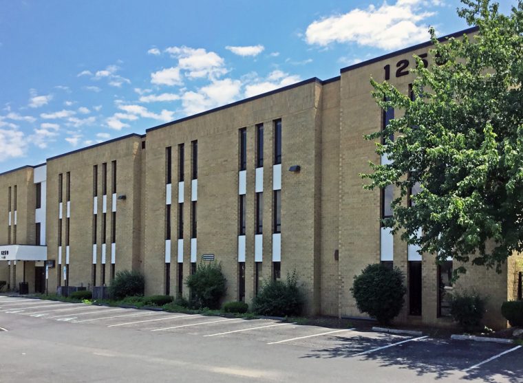 1259 S Cedar Crest Blvd, Allentown, Pa, 18103 – Office destiné Allentown Medical Offices For Lease