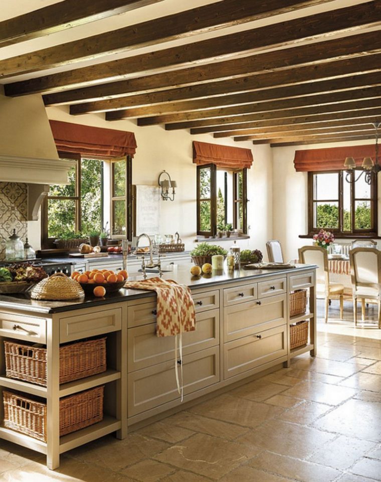 25+ Cozy & Unique European Farmhouse Design Decor Ideas On intérieur Country Kitchen Design Ideas