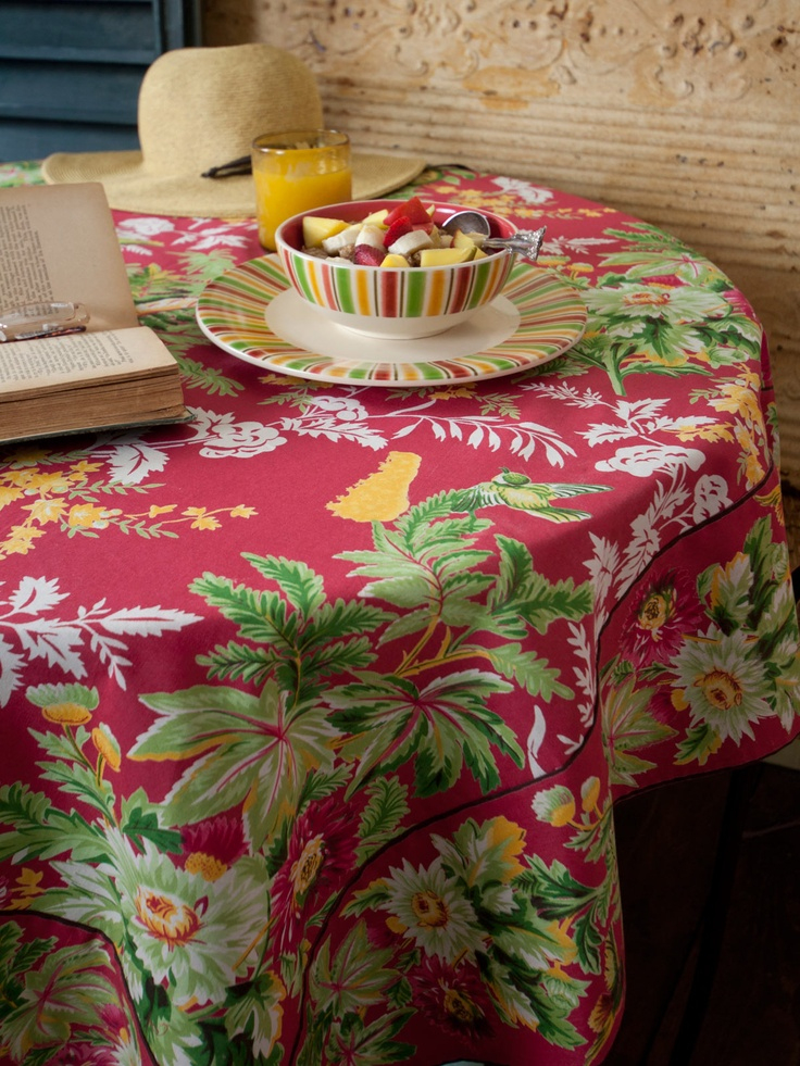 32 Best French Country Linens Images On Pinterest destiné Country Tablecloths 