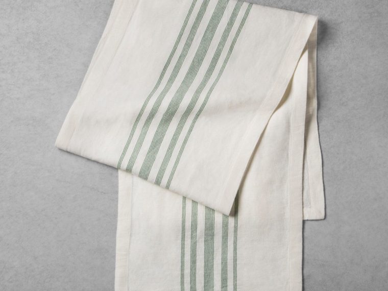 Bed Bath And Beyond Christmas Table Linens  Bed Linens destiné Bed Bath And Beyond Tablecloths