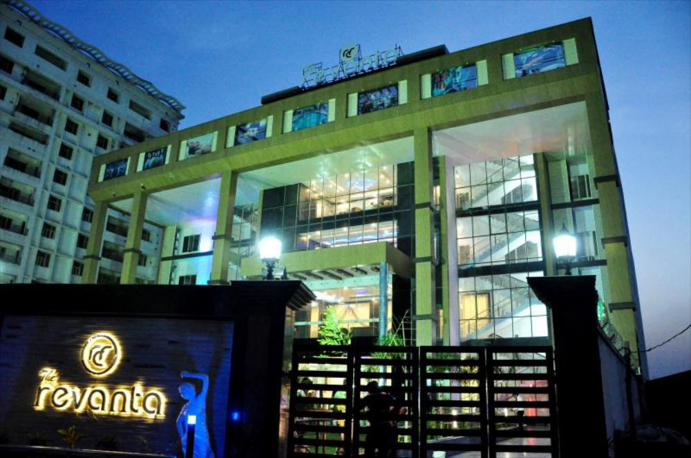 Book 3 Star Hotels In Lucknow At Just Rs.1000: Online serapportantà 3 Star Hotels In Kanto 