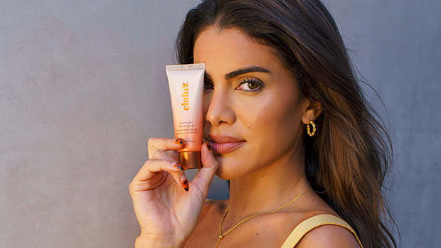 Clean Beauty Skincare Tips From Camila Coelho &amp; Her Elaluz avec Elaluz
