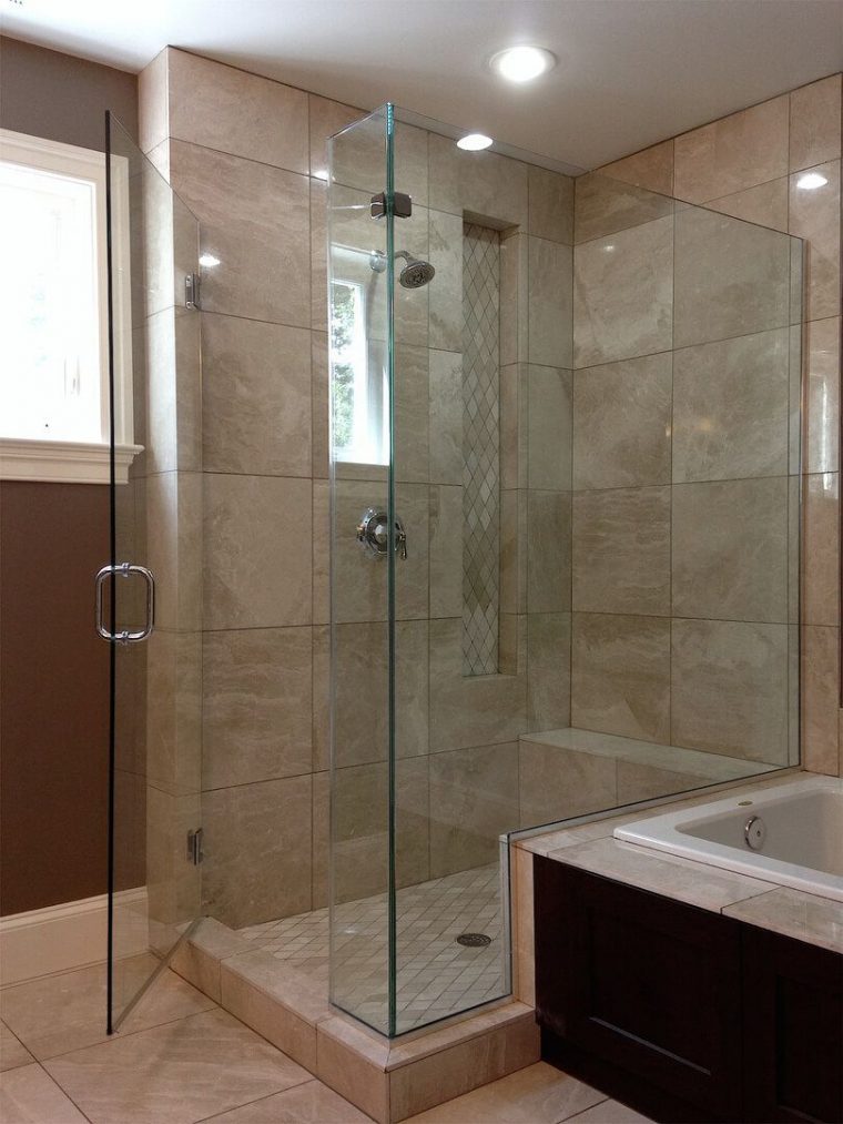 Frameless Corner Shower Enclosures #Cornershower  Corner à Glassdoor Stripe