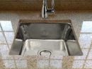 Hammered Stainless Steel Kitchen Sink - New Interior Design tout Hammered Undermount Kitchen Sink