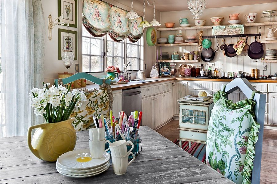 How To Design Your Home In Shabby Chic Style  Home intérieur Kitchen Dresser Shabby Chic