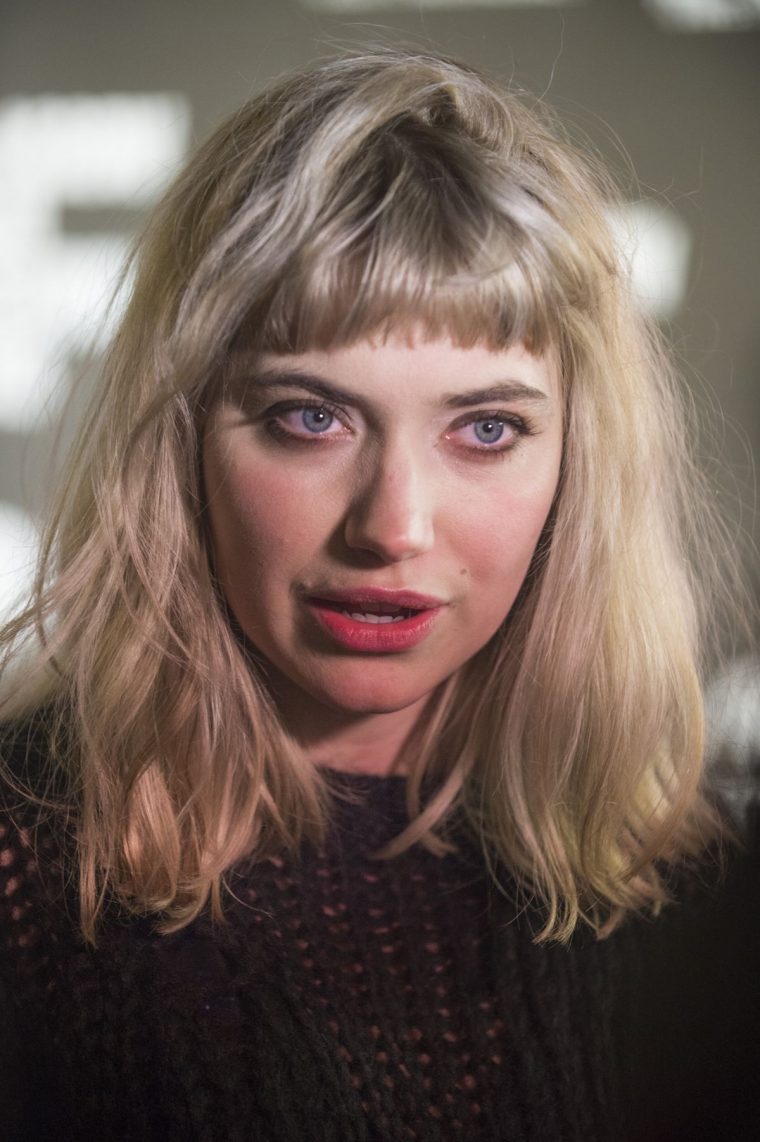 Imogen Poots At Mobile Homes Premiere At Glasgow Film avec Imogen Poots Photo Gallery