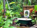 Inspiring Jungle Bathroom Decor Ideas 11  Outdoor Bathtub avec Safari Bathroom Decor