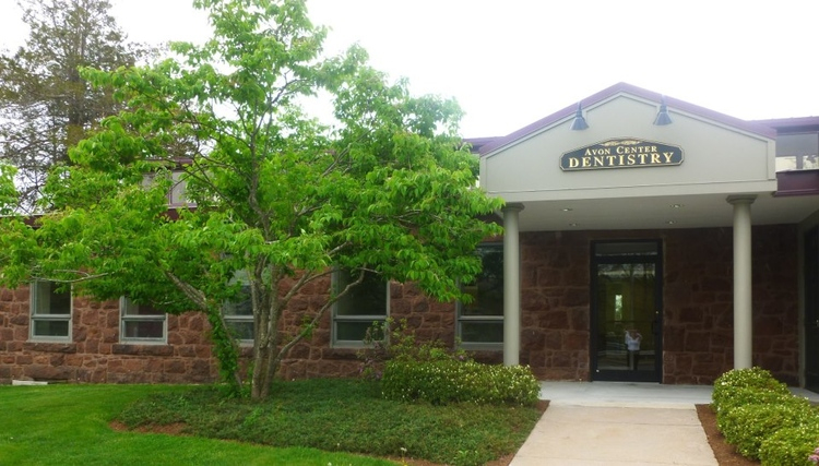 James Bussiere  Welcome To Our Practice In Avon concernant Simsbury Dental Implants 