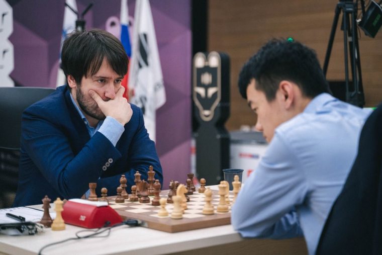 Jorden Van Foreest Fide  Fide World Cup Final 4 Tiebreaks à Fide Grand Swiss Tournament 2021