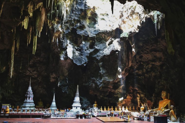 Khao Luang Cave In Phetchaburi, Thailand – Justina Vanessa dedans Phetchaburi Flights