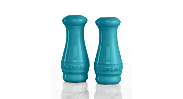 Le Creuset Salt And Pepper Shakers & Reviews – Serveware concernant Le Creuset Salt And Pepper Shakers