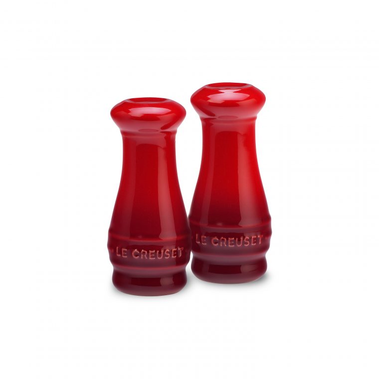 Le Creuset Stoneware Salt & Pepper Shaker Set, 4Oz, Cherry à Le Creuset Salt And Pepper Shakers