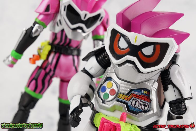 Lvur Pb01 Full Action Kamen Rider Ex-Aid Level 1 Gallery à Kamen Rider Ex Aid Wiki