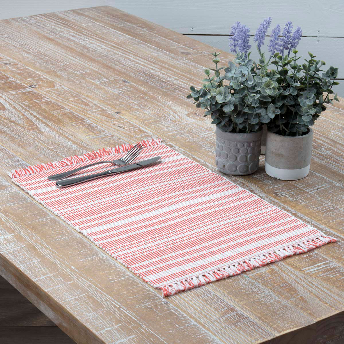 Madeline Red Ribbed Placemats (Set Of 6) - The Weed Patch concernant Farmhouse Placemats