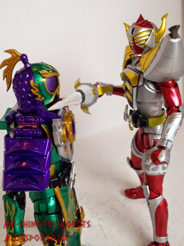 My Shiny Toy Robots: Toybox Review: S.h. Figuarts Kamen intérieur Kamen Rider Ryugen