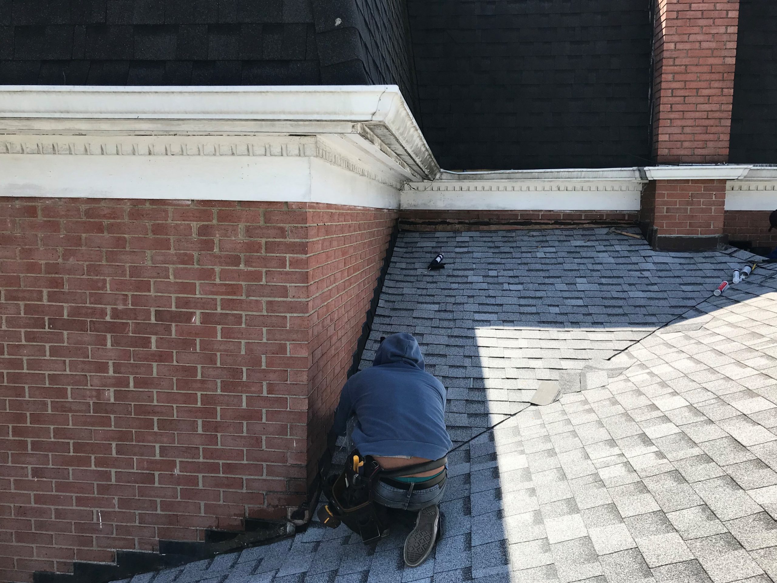 New Shingle Roof Repair Baptist Warsaw, Ky encequiconcerne Gutter Guards Lexington Ky 