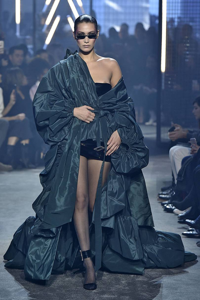 Paris Haute Couture Ss18: The Best Fashion Dresses tout M&amp;S Murad Uk