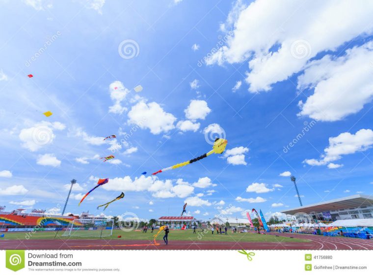 Pattani – March 9- Many Fantasy Kites In The International pour Flights To Pattani