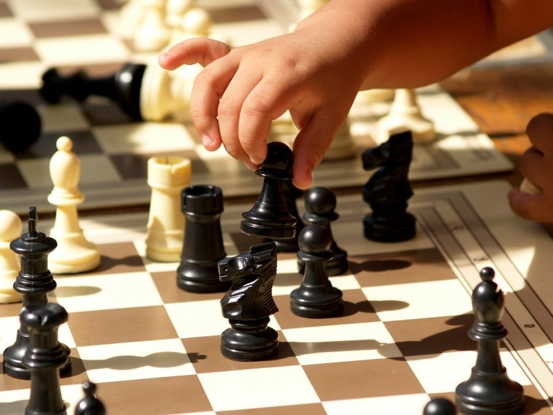 Playing Chess Can Increase Your Kid'S Iq - Rcr Education tout Newinchess