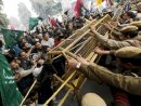 Protests Across India Against Saudi Execution Of Shiite Cleric à Royal Embassy Of Saudi Arabia Islamabad