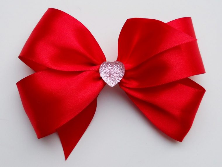 Red Heart Hair Bow Girls Hair Bow Toddler Hair Bow Satin à Prima Ribbon And Fibers