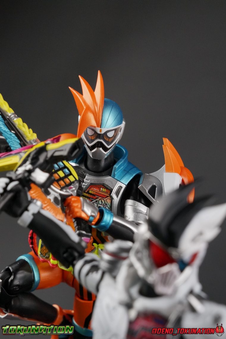 S.h. Figuarts Kamen Rider Ex-Aid Double Action Gamer Level pour Ex Aid Kamen Rider