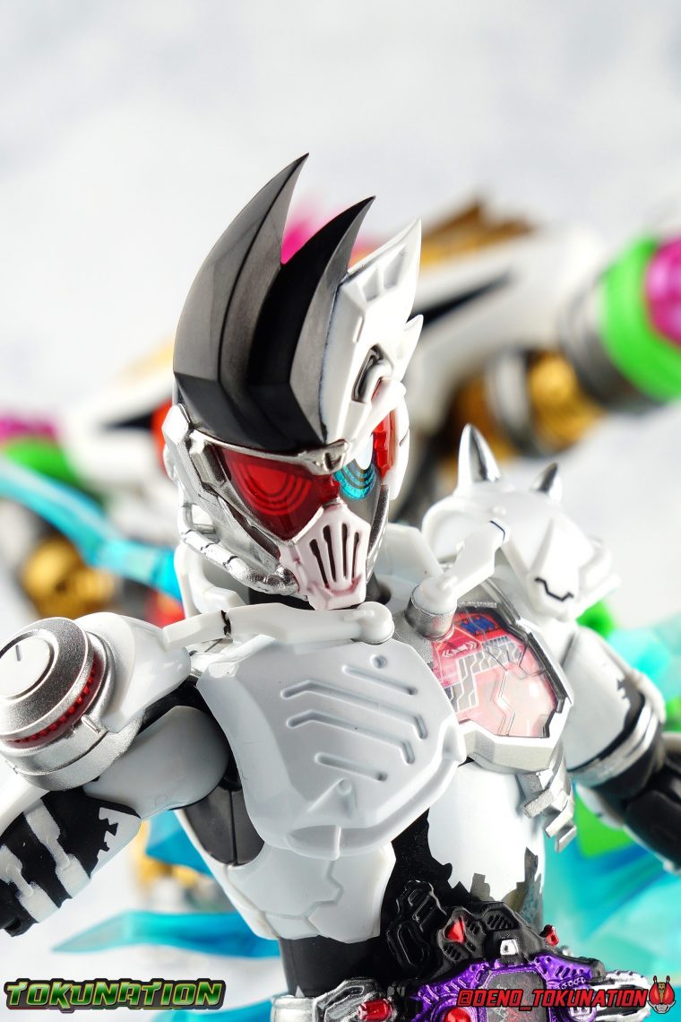 S.h. Figuarts Kamen Rider Ex-Aid Maximum Gamer Level 99 pour Ex Aid Kamen Rider