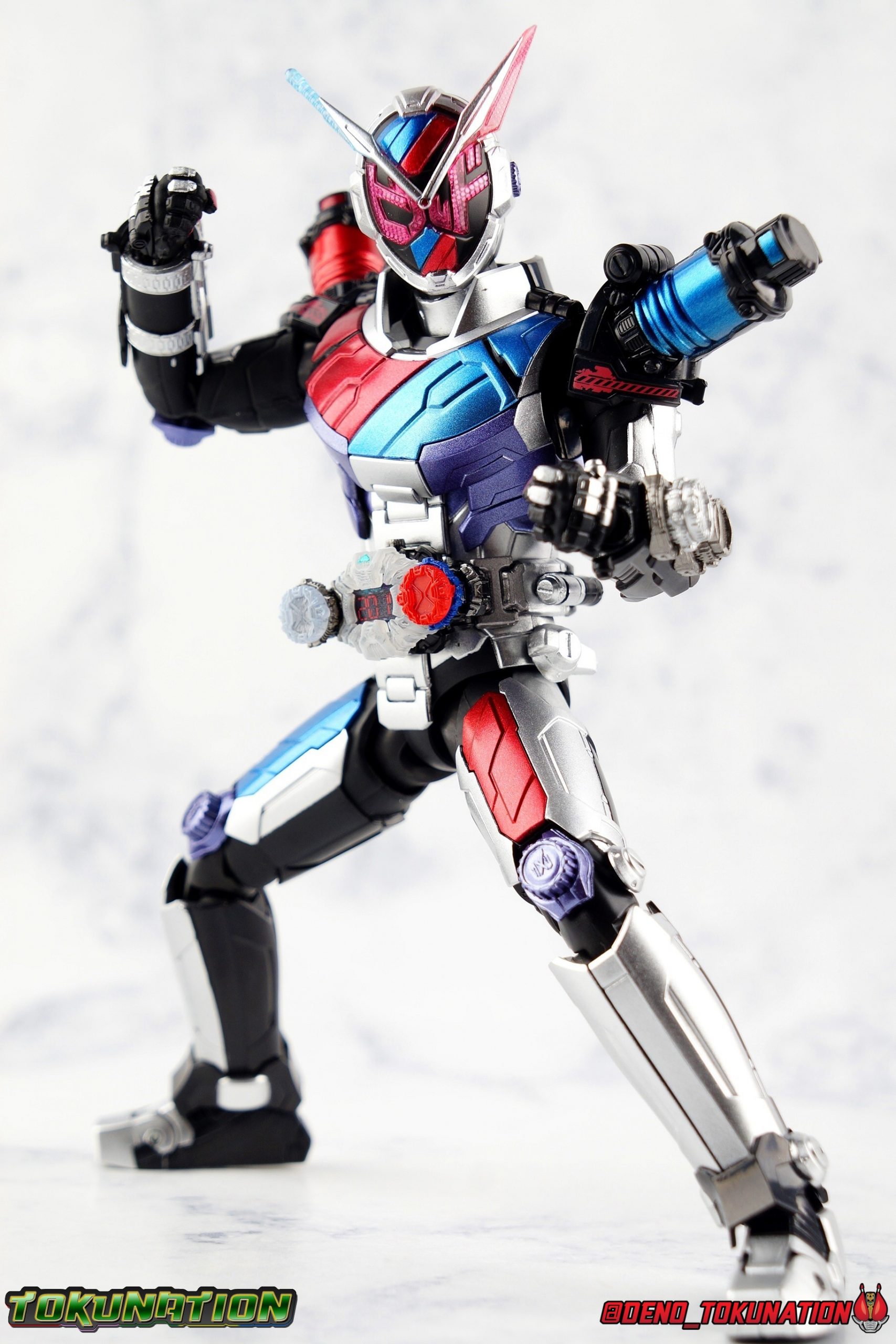 S.h. Figuarts Kamen Rider Zi-O Build Armor Gallery concernant Kamen Rider Zi O 