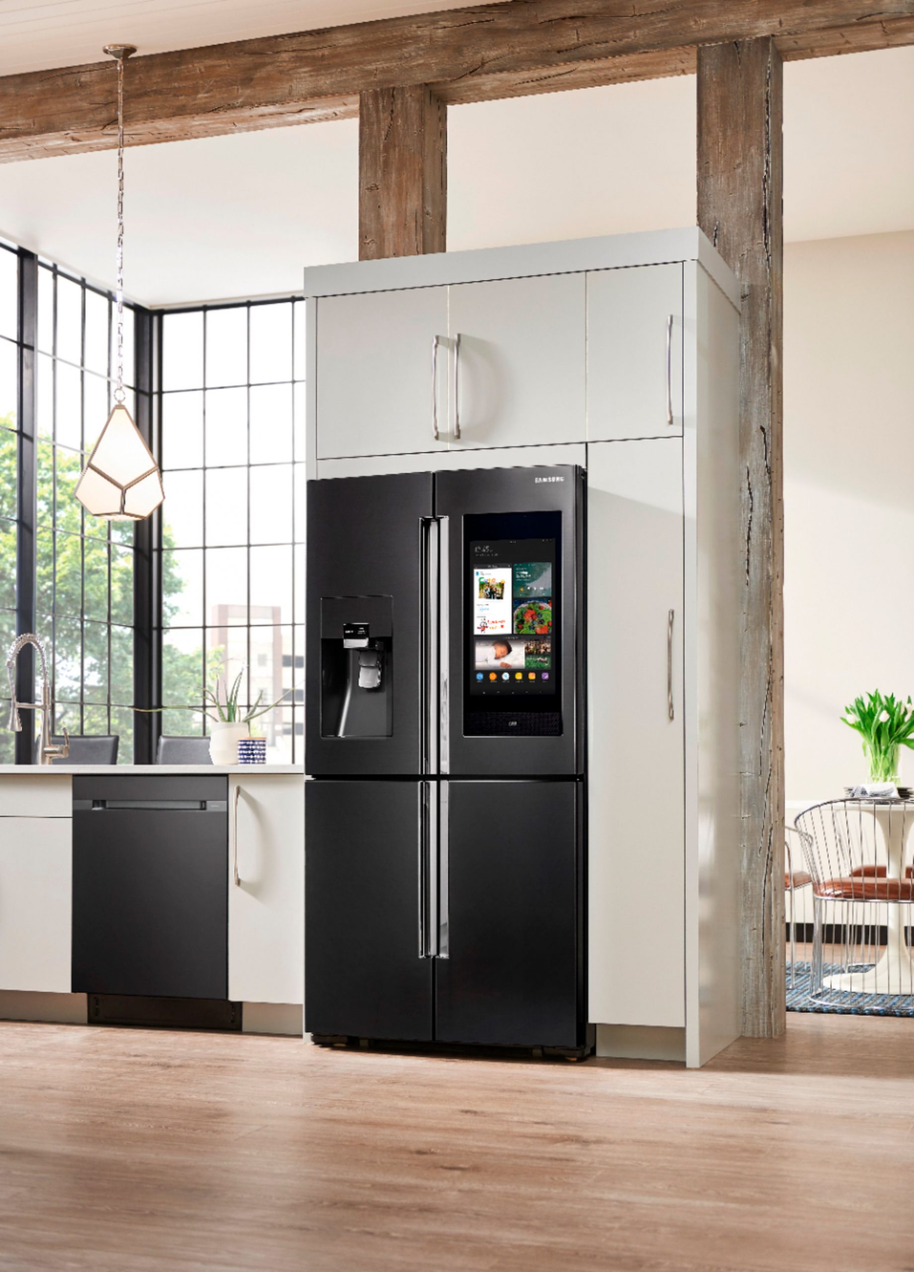 Samsung - Family Hub 28 Cu. Ft. 4-Door Flex French Door à Samsung 4 Door Fridge 