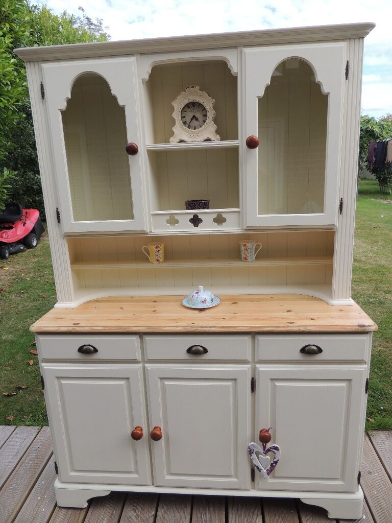 Shabby Chic Pine Ducal Welsh Dresser  In Didcot concernant Shabby Chic Dressers