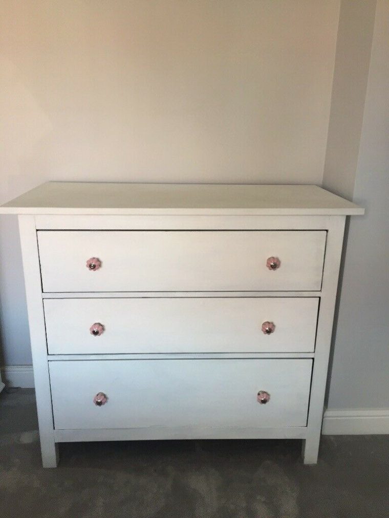 Shabby Chic White Dresserchest Of Drawers  In Welwyn avec Shabby Chic Dressers